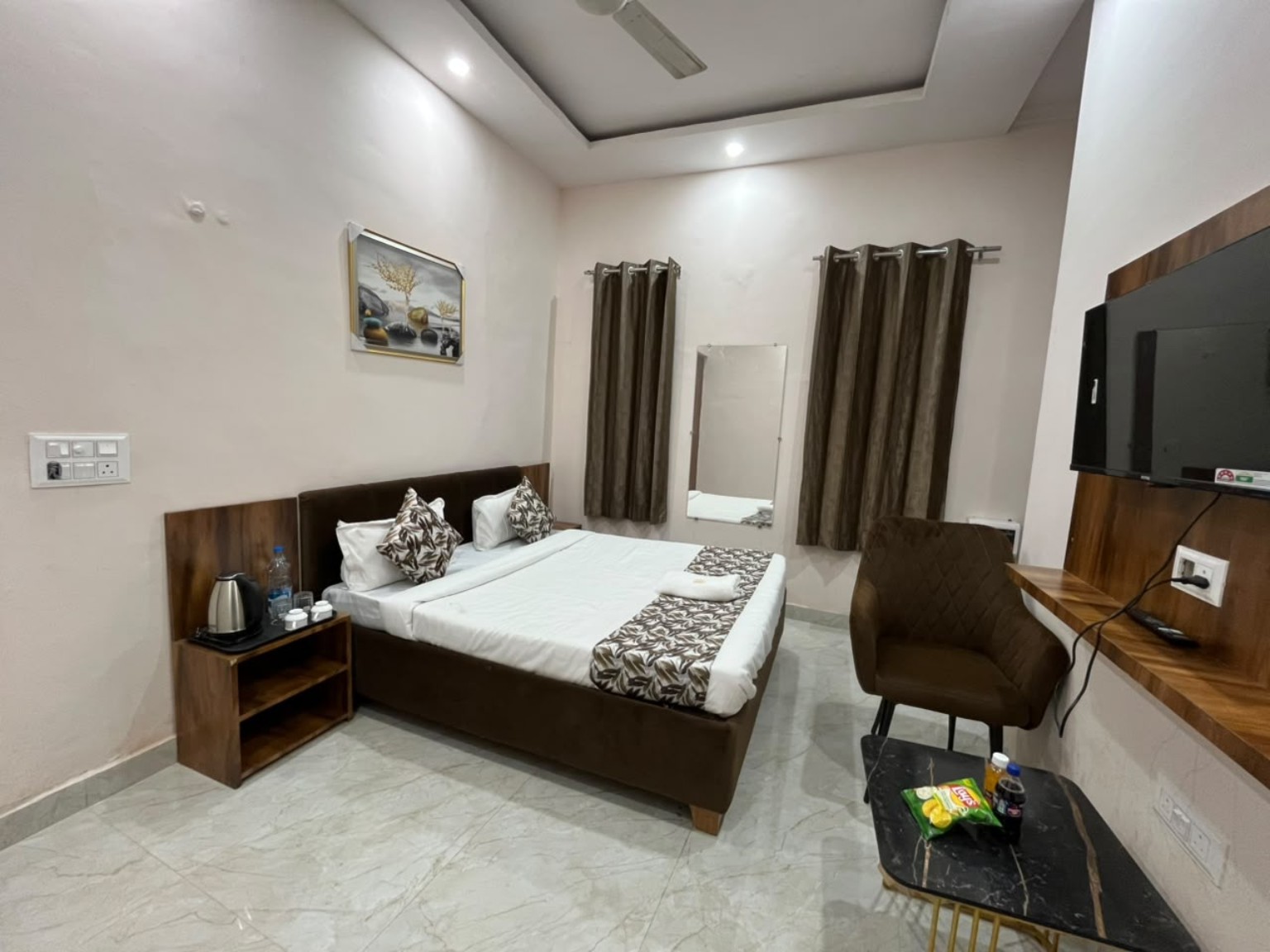 Hotel JSN gallery image 5