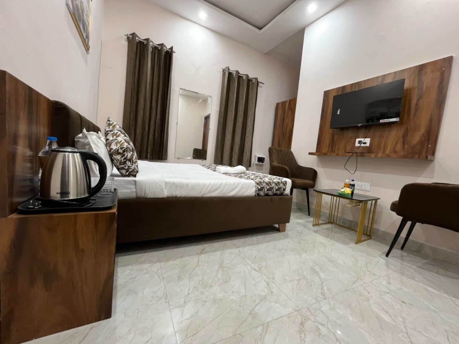 Hotel JSN gallery image 6