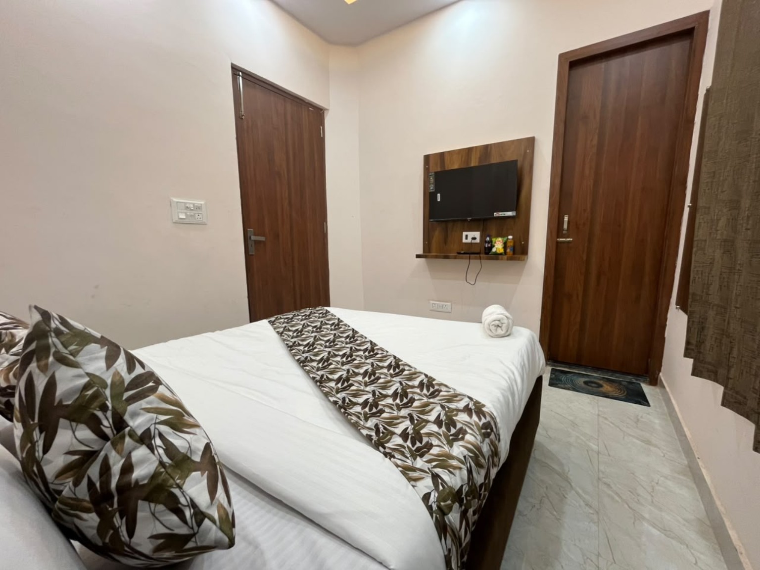 Hotel JSN family room